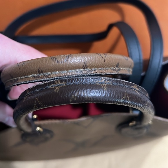 Authentic Louis Vuitton onthego MM reverse - Picture 5 of 16